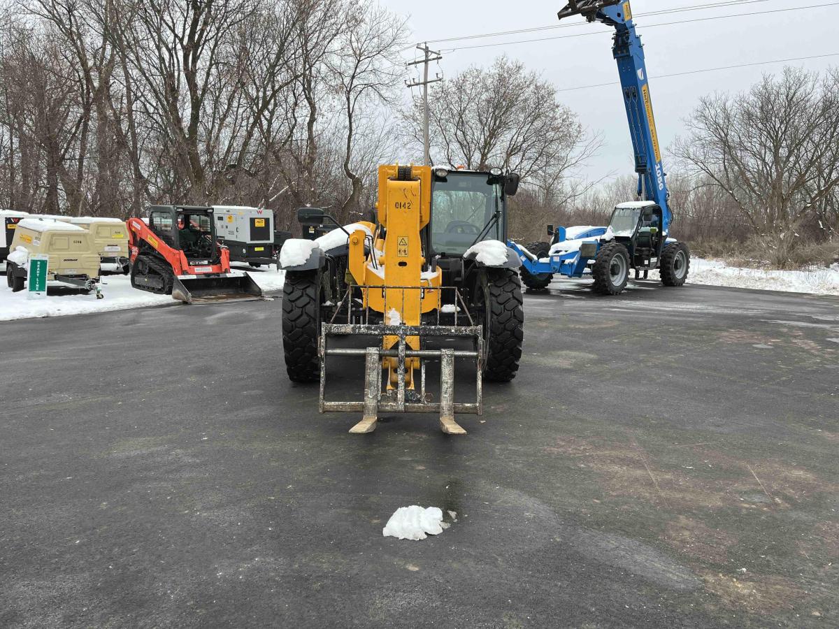 2022 JCB 509-42