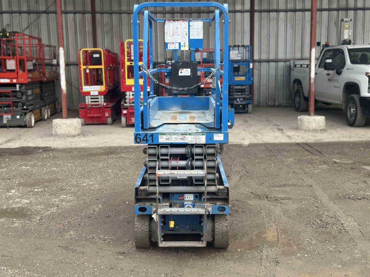 2018 Genie GS-1930-4