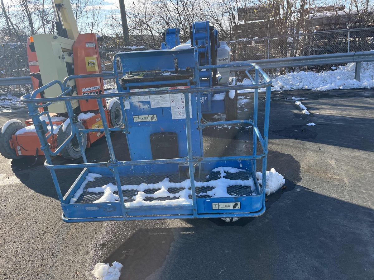 2016 Genie Z-45/25-4