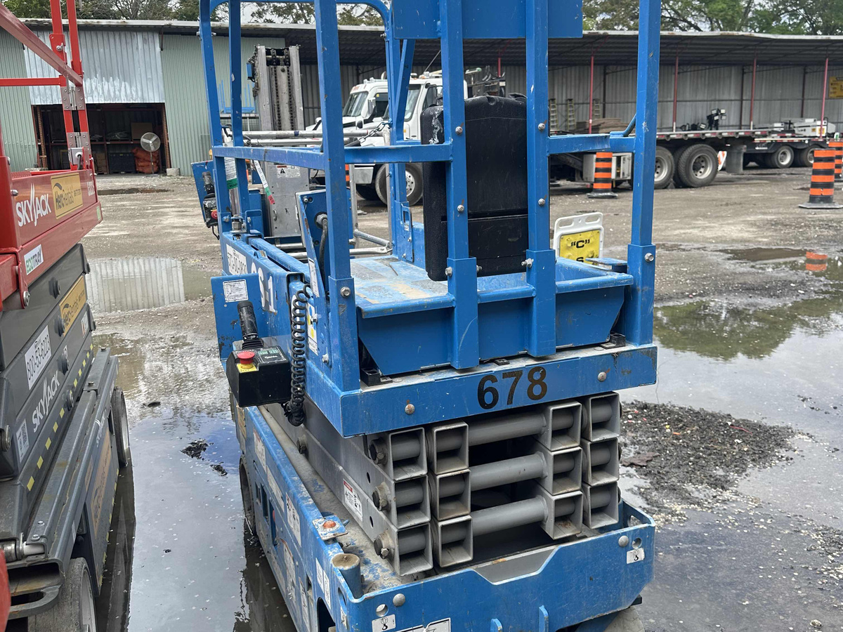 2018 Genie GS-1930-3