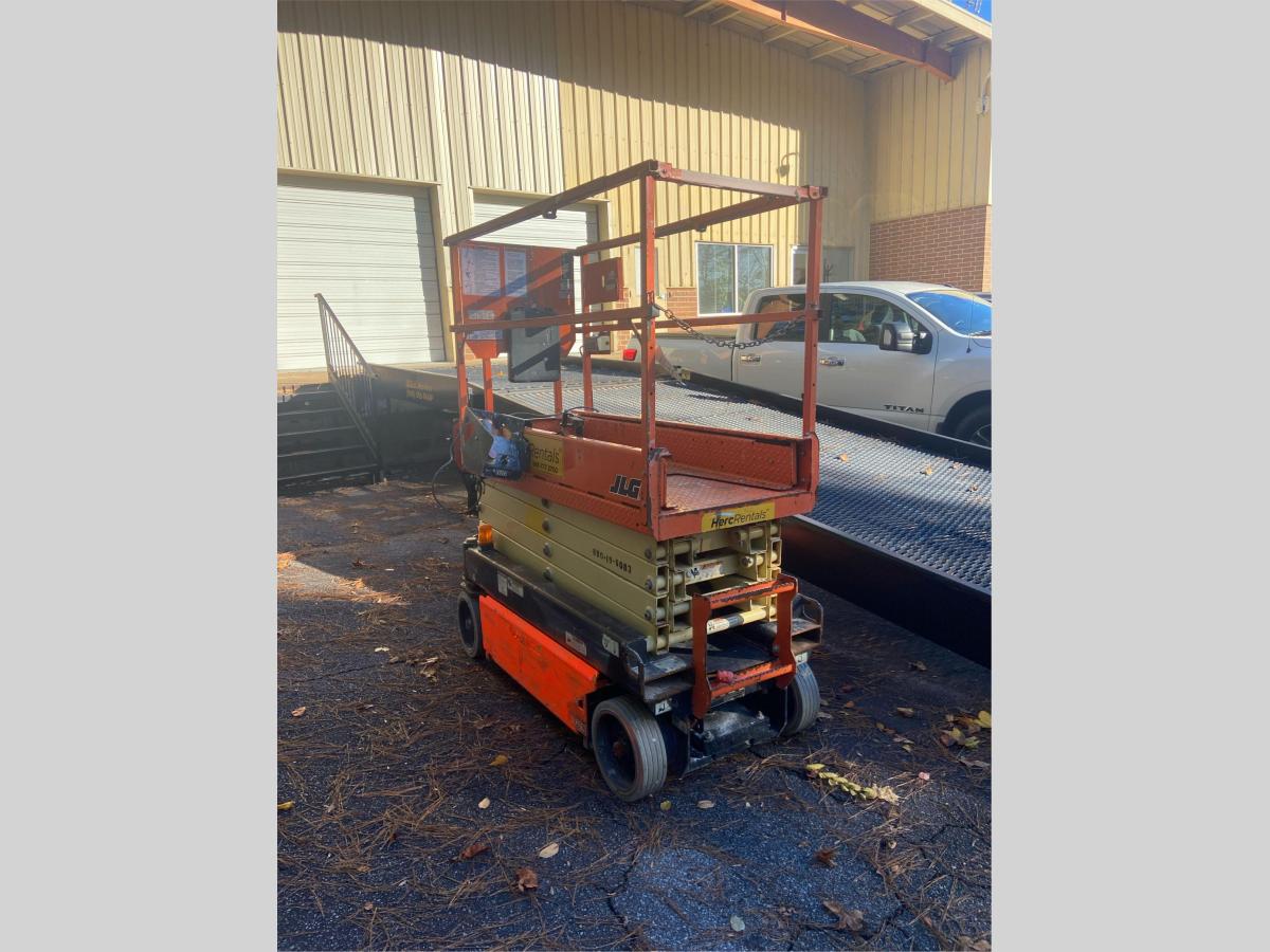 2018 JLG 1932R