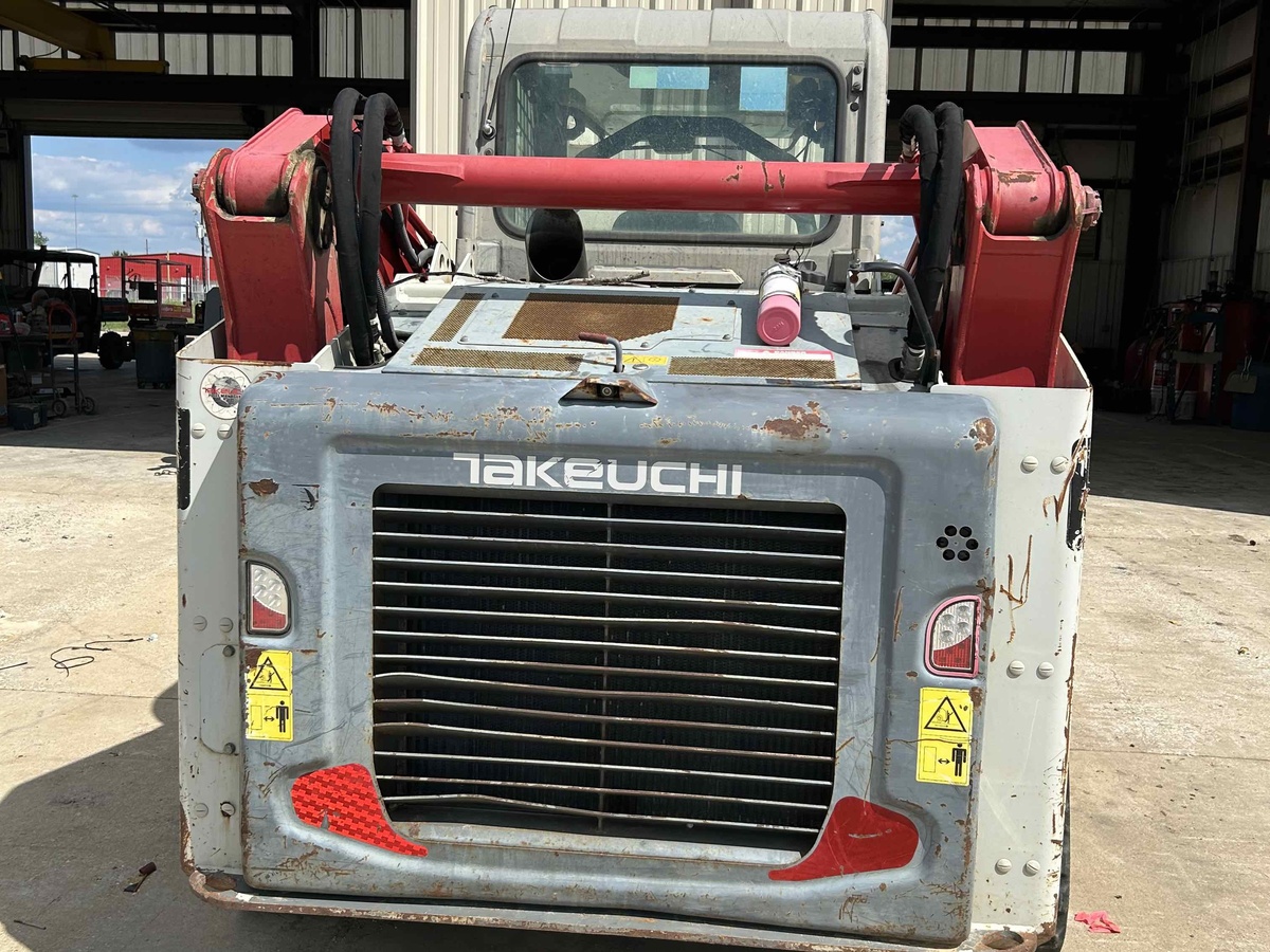 2020 Takeuchi TL12V2-3