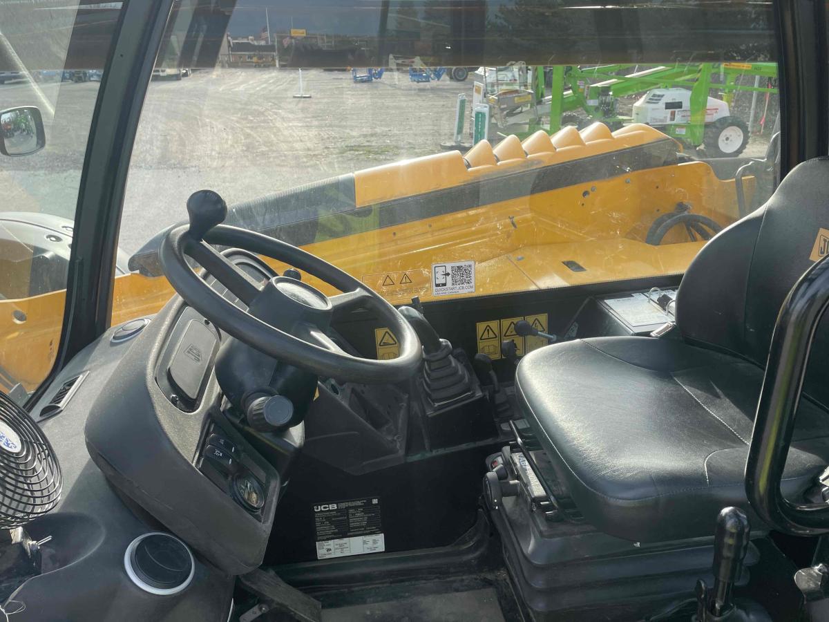 2022 JCB 506-36