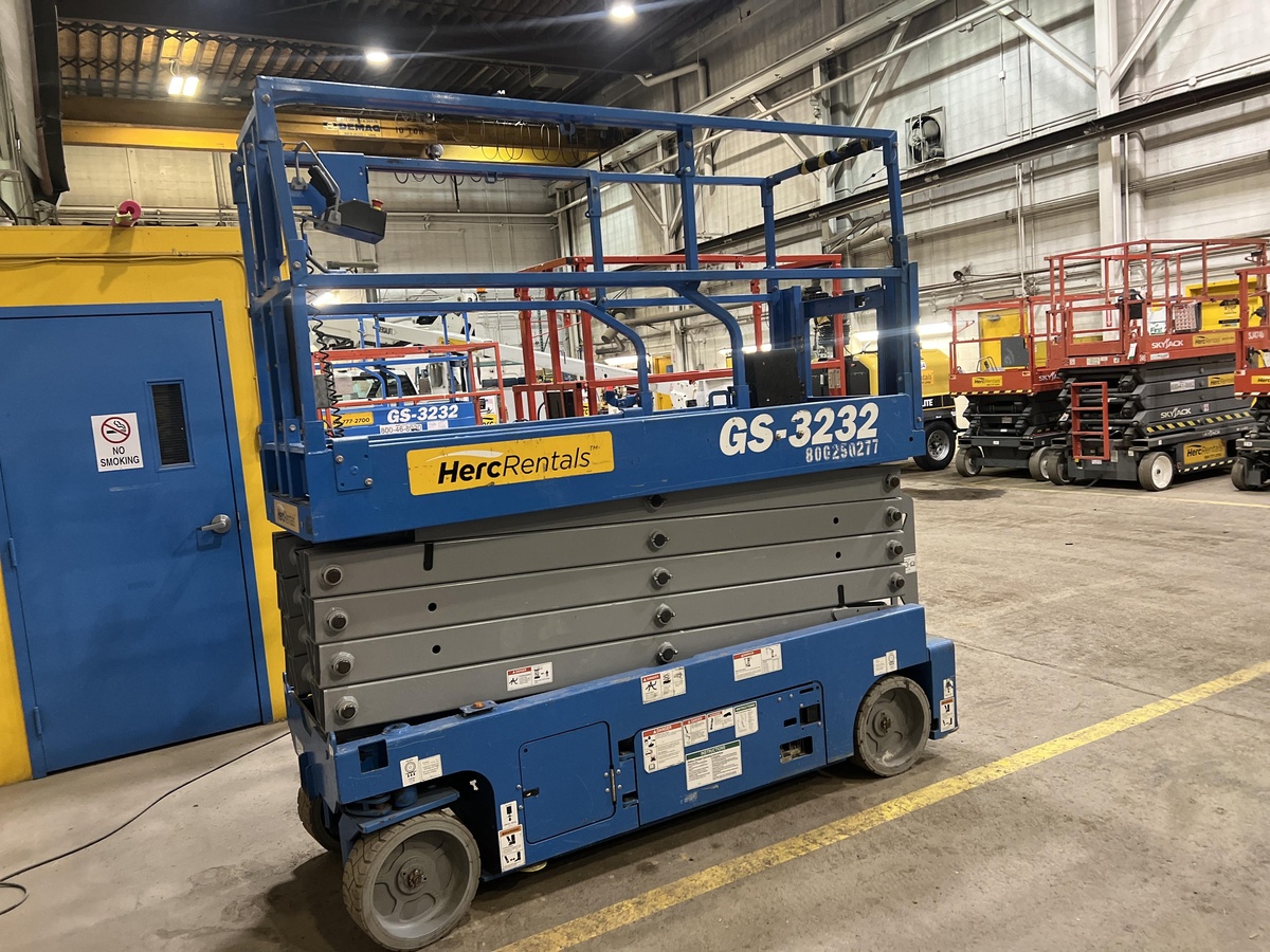 2019 Genie GS-3232-6