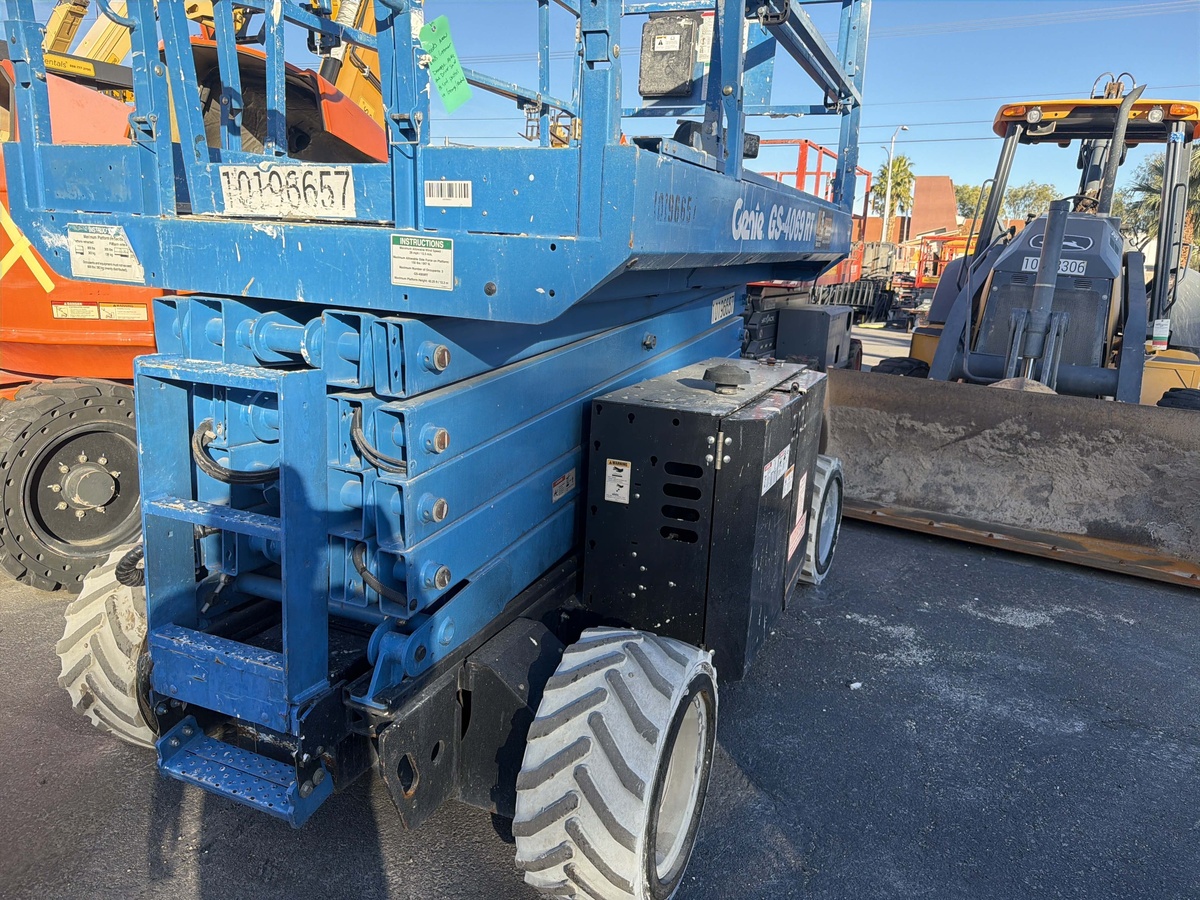 2016 Genie GS-4069 RT