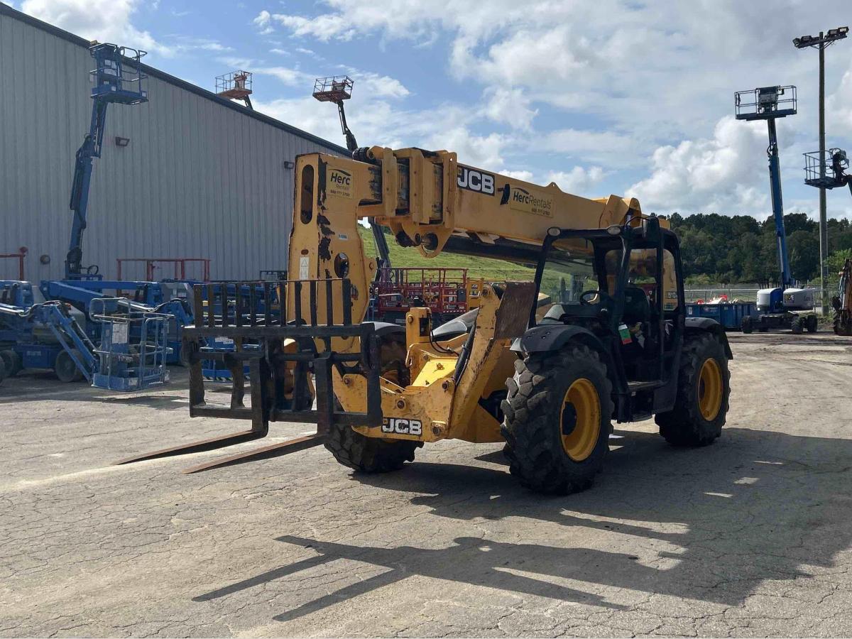 2017 JCB 510-56