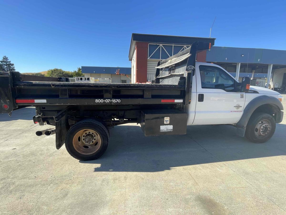 2016 Ford F550-6
