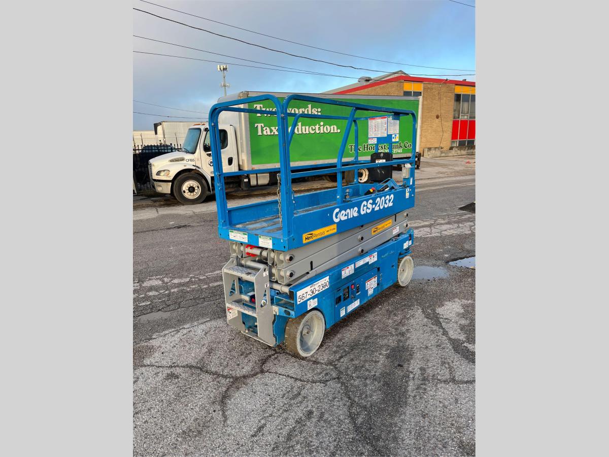 2019 Genie GS-2032