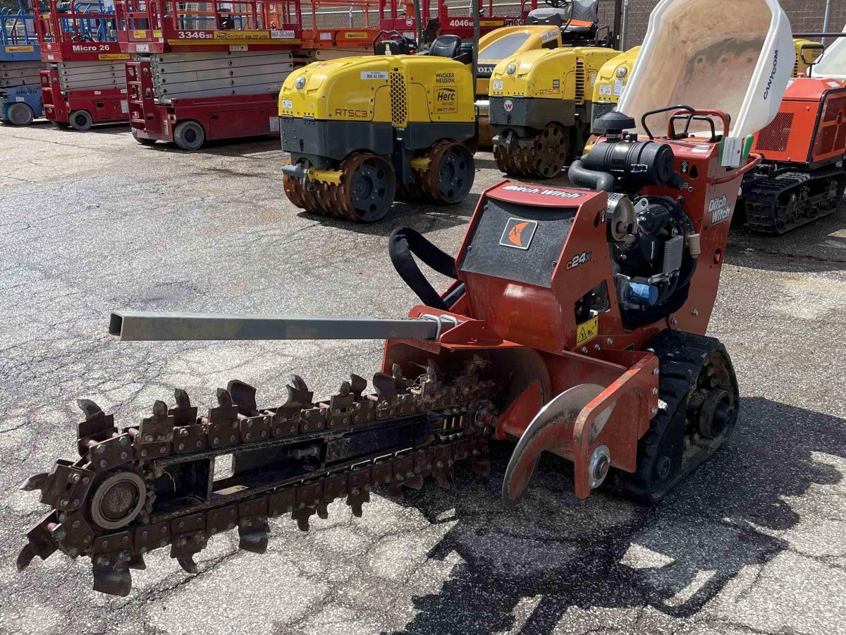 2021 Ditch Witch C24X