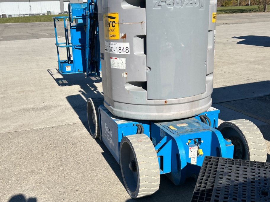 2014 Genie Z-30/20N RJ-4