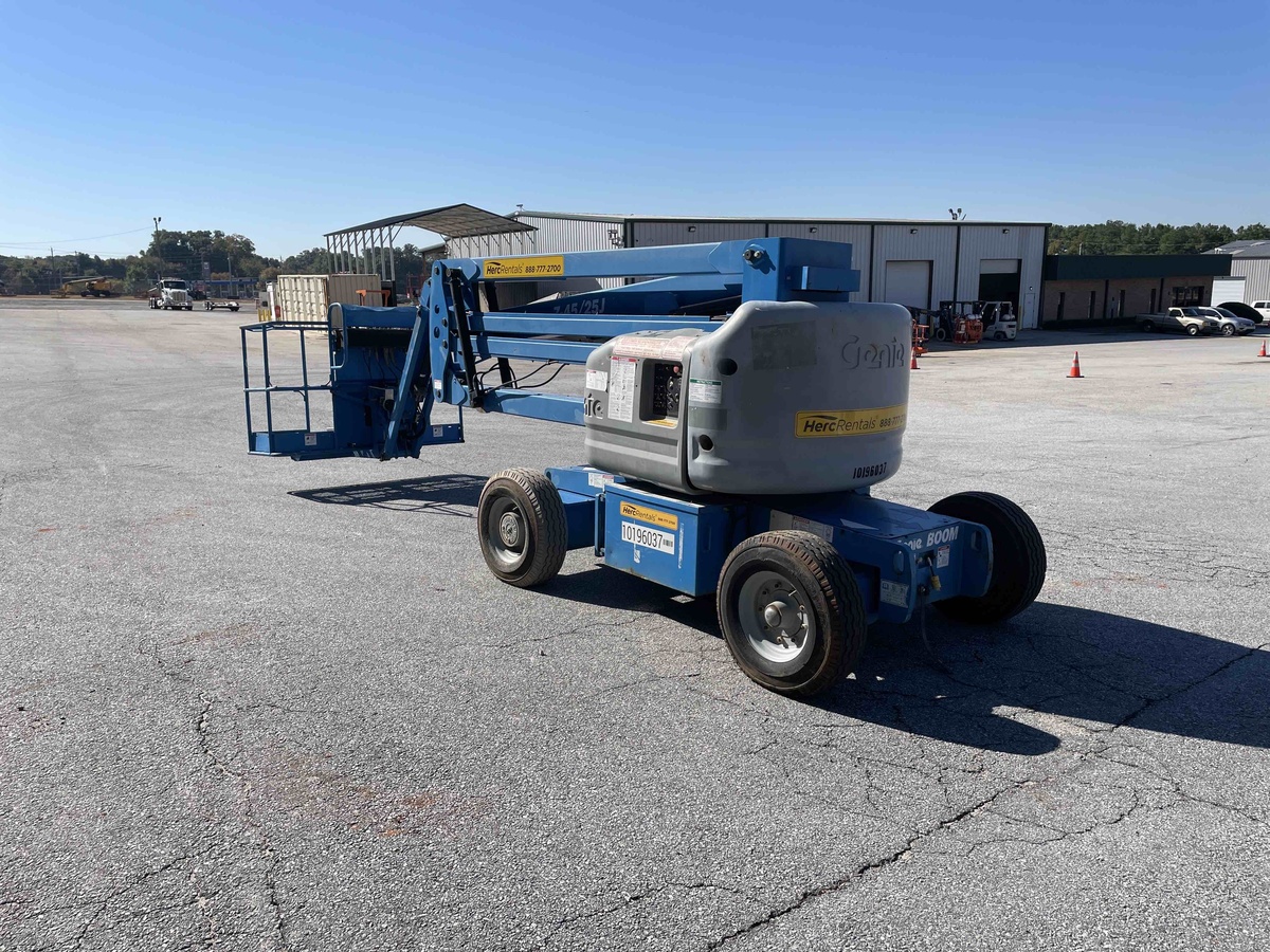 2016 Genie Z-45/25-2