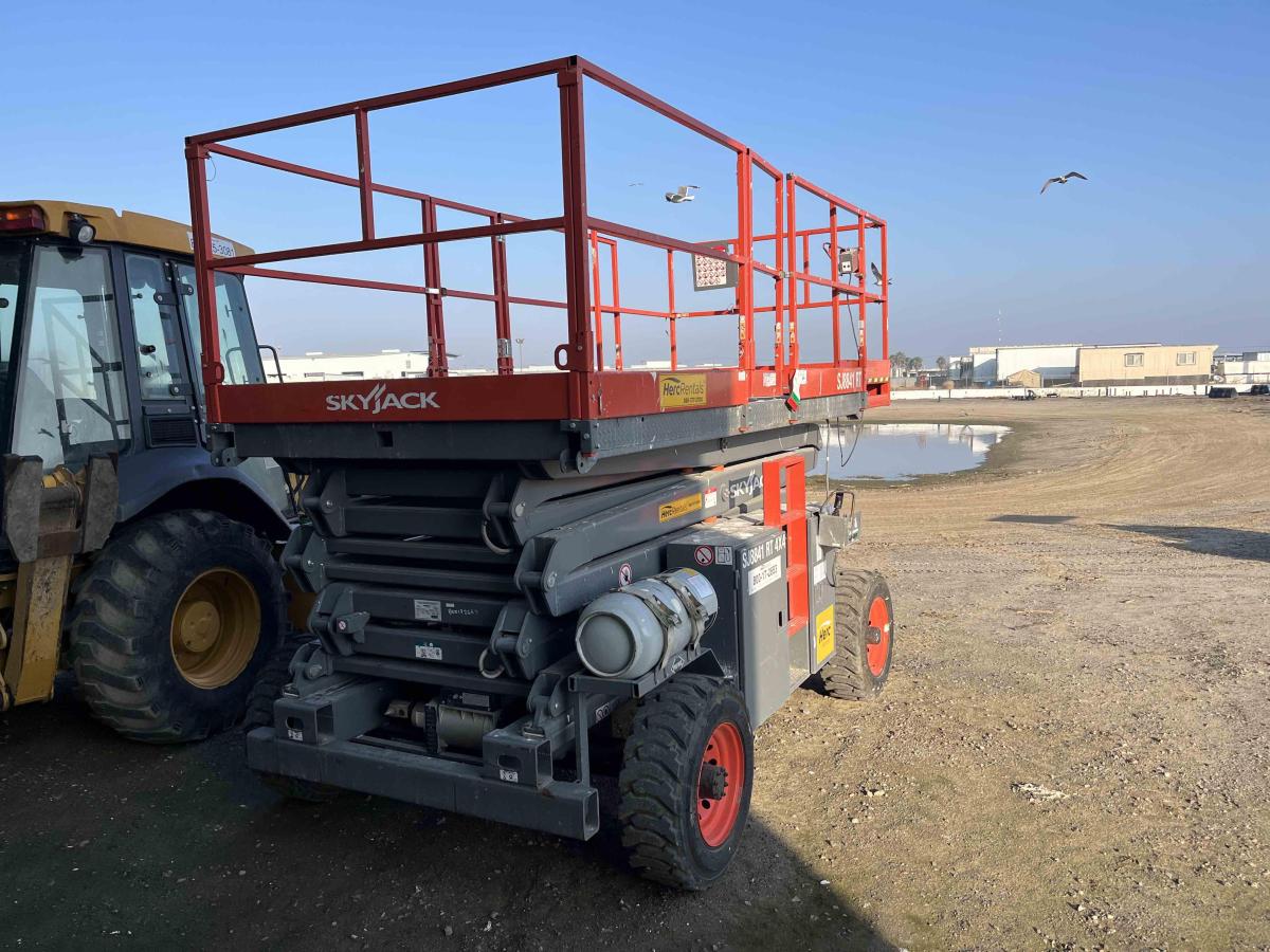 2017 Skyjack SJ8841 RT