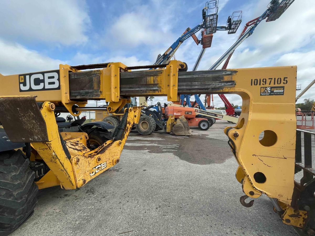 2016 JCB 512-56