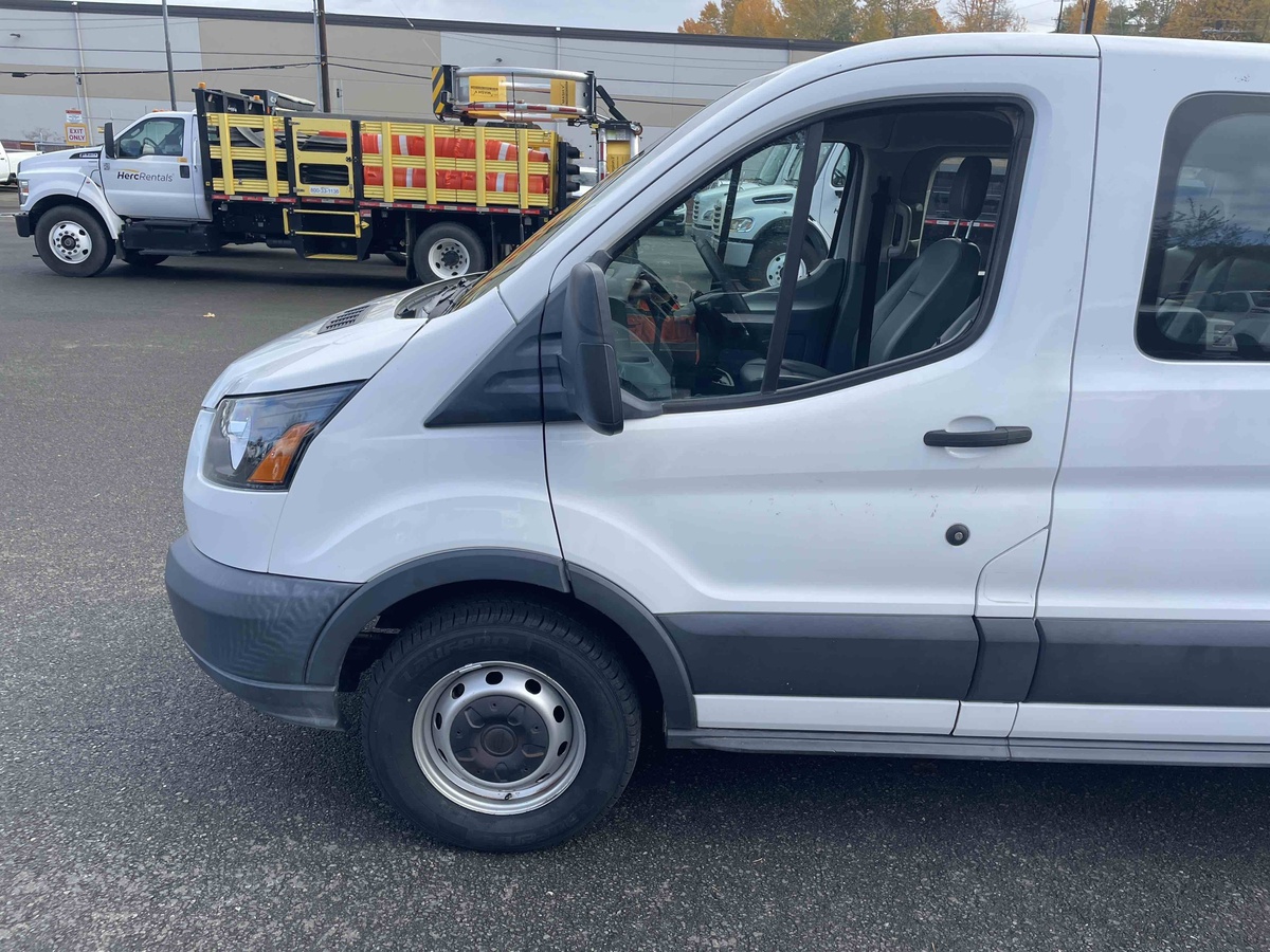 2018 Ford Transit 350-18