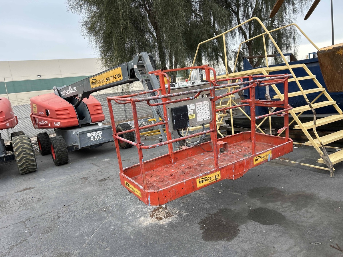 2016 Skyjack SJ45 T