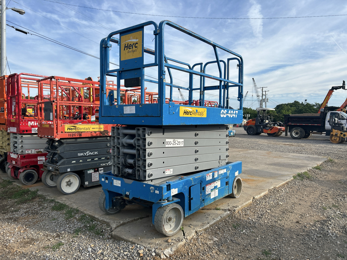 2019 Genie GS-4047-4