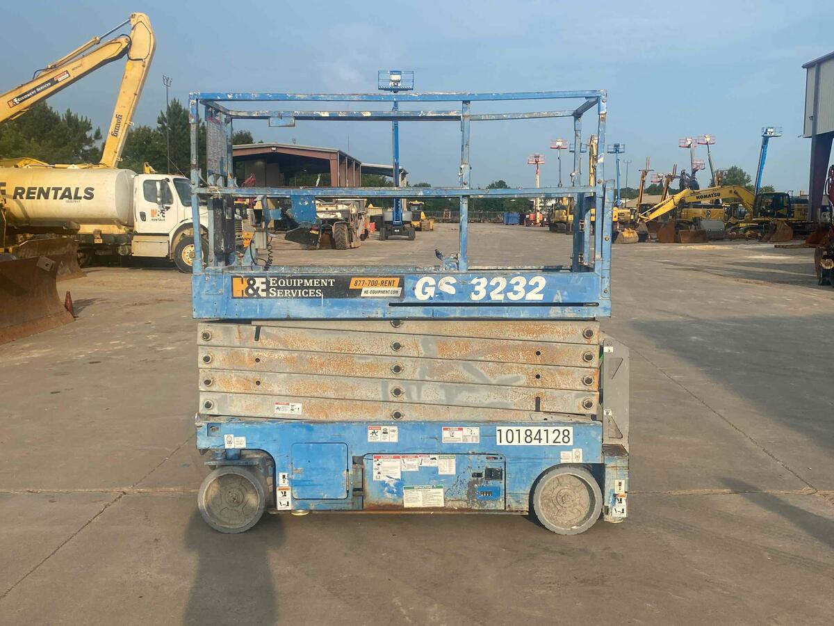 2016 Genie GS-3232-5