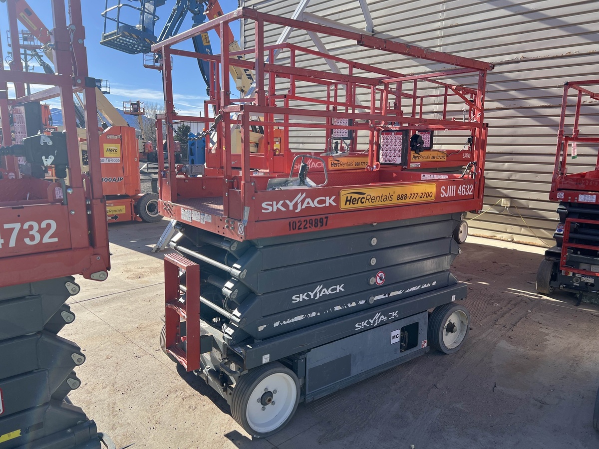 2017 Skyjack SJ4632