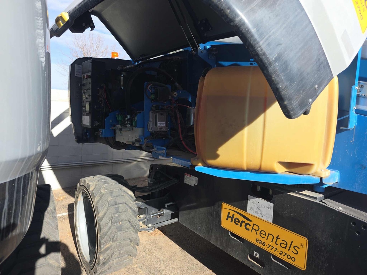 2018 Genie S-65-8
