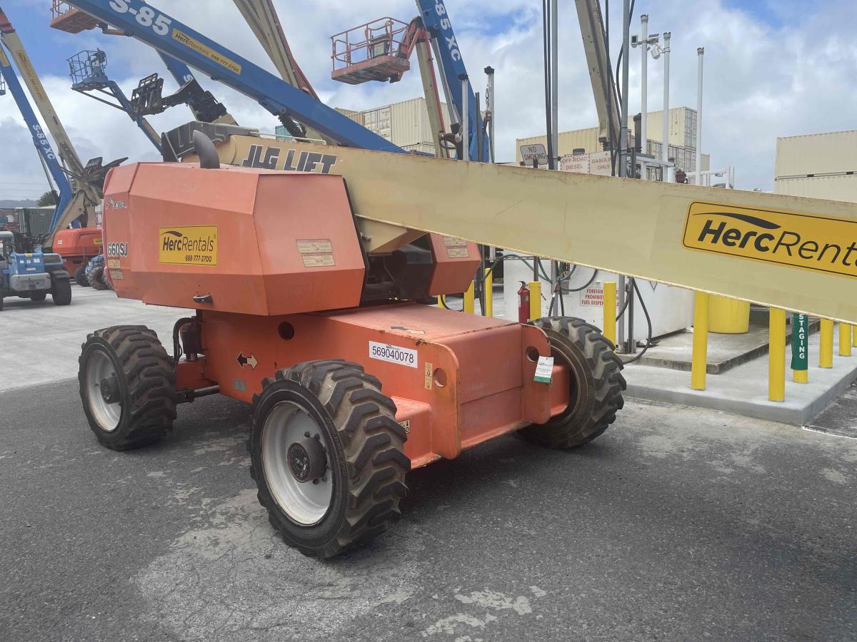 2015 JLG 660SJ-6