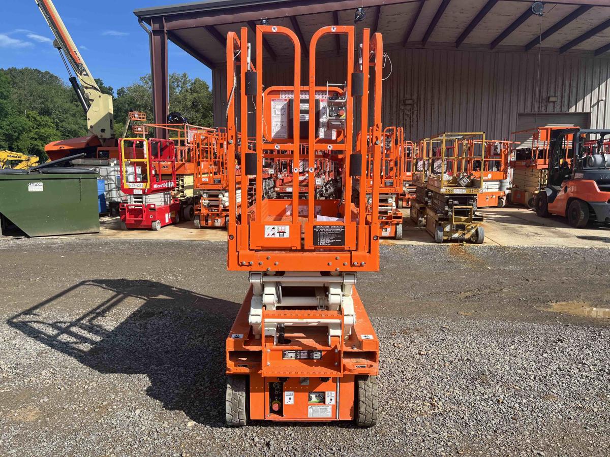 2023 Snorkel S3219E