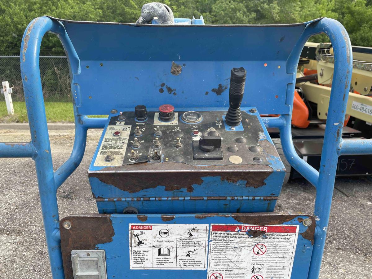 2013 Genie Z-34/22 N