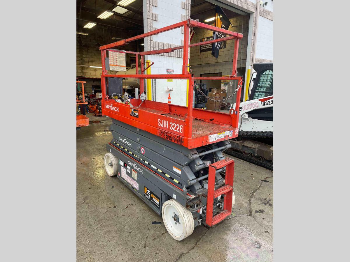 2016 Skyjack SJ3226