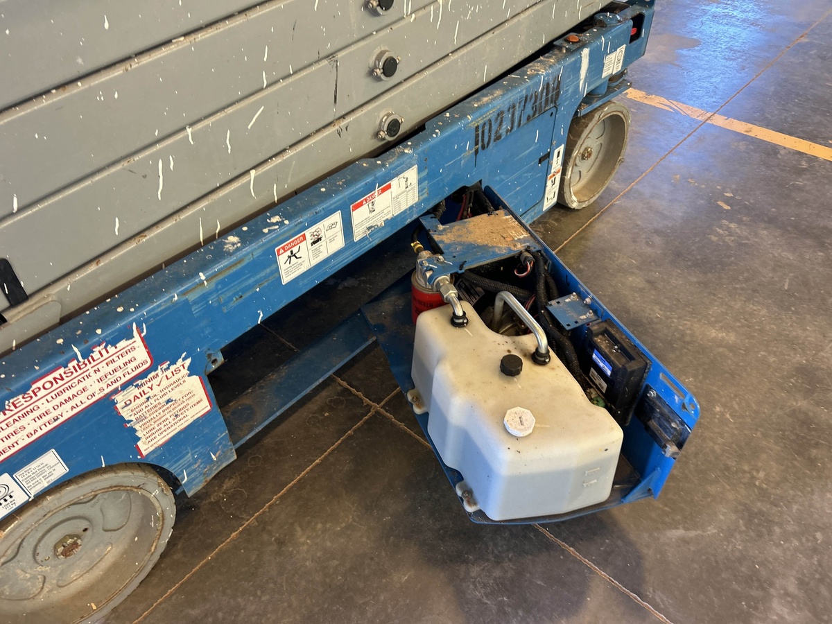 2018 Genie GS-3232-6