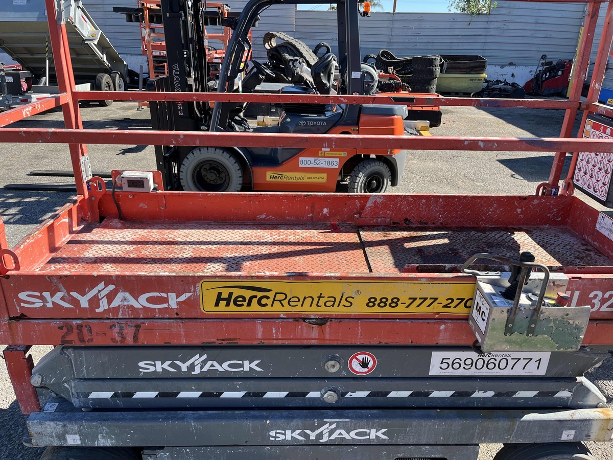 2018 Skyjack SJ-3220-5