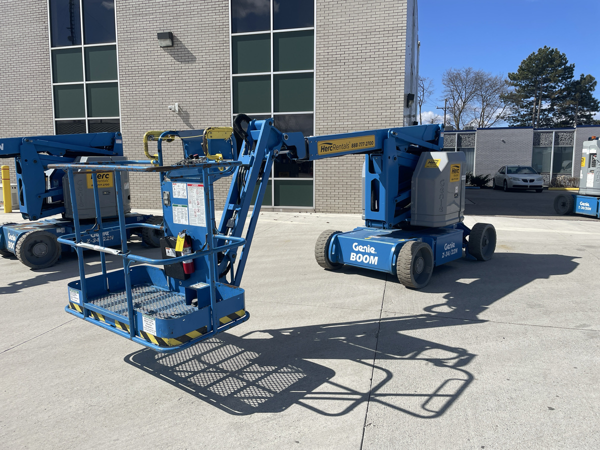 2017 Genie Z-34/22 N