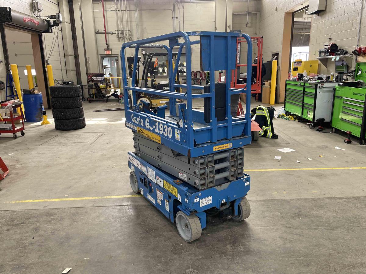 2018 Genie GS-1930-2