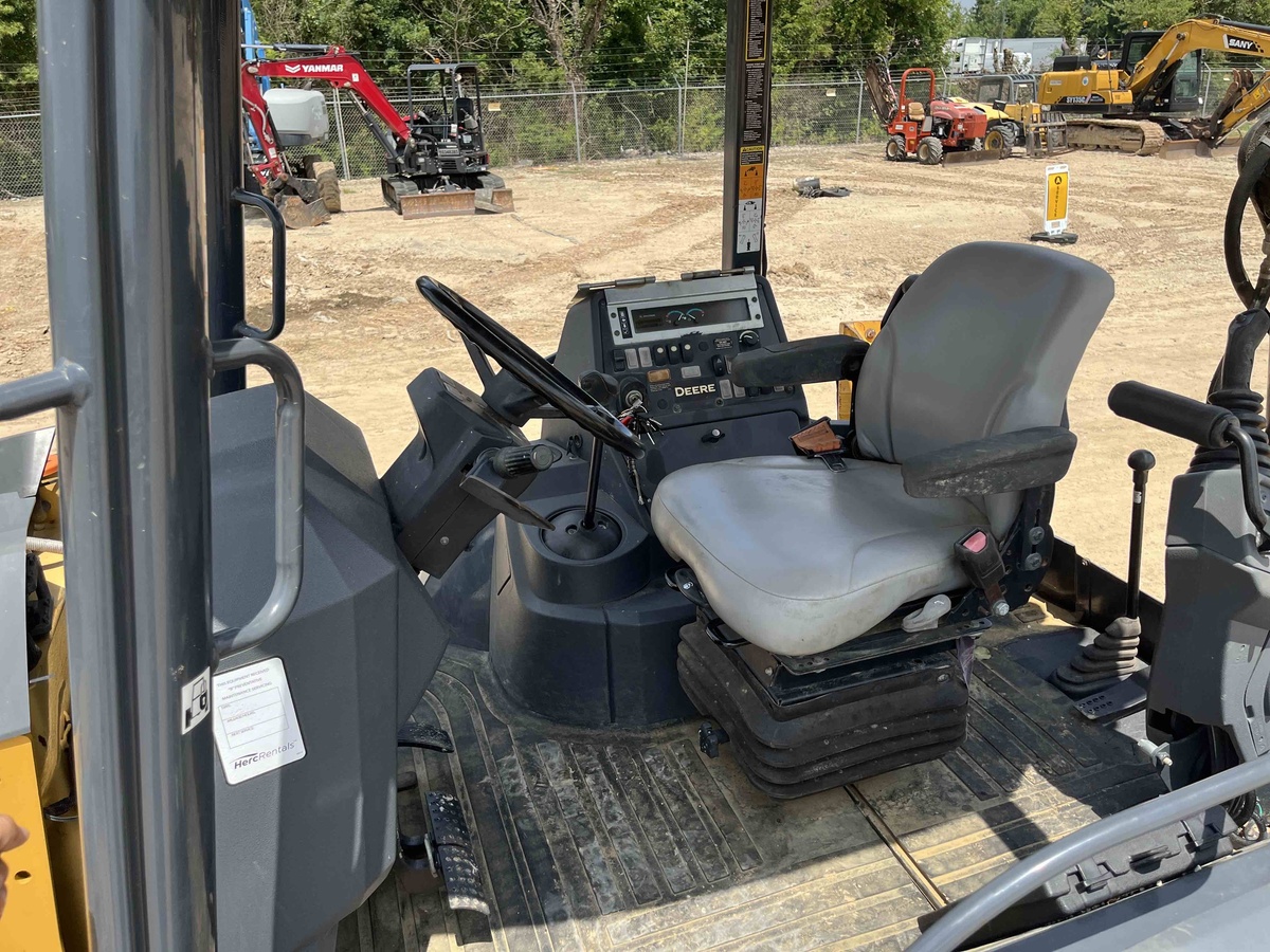 2019 John Deere 310L-9