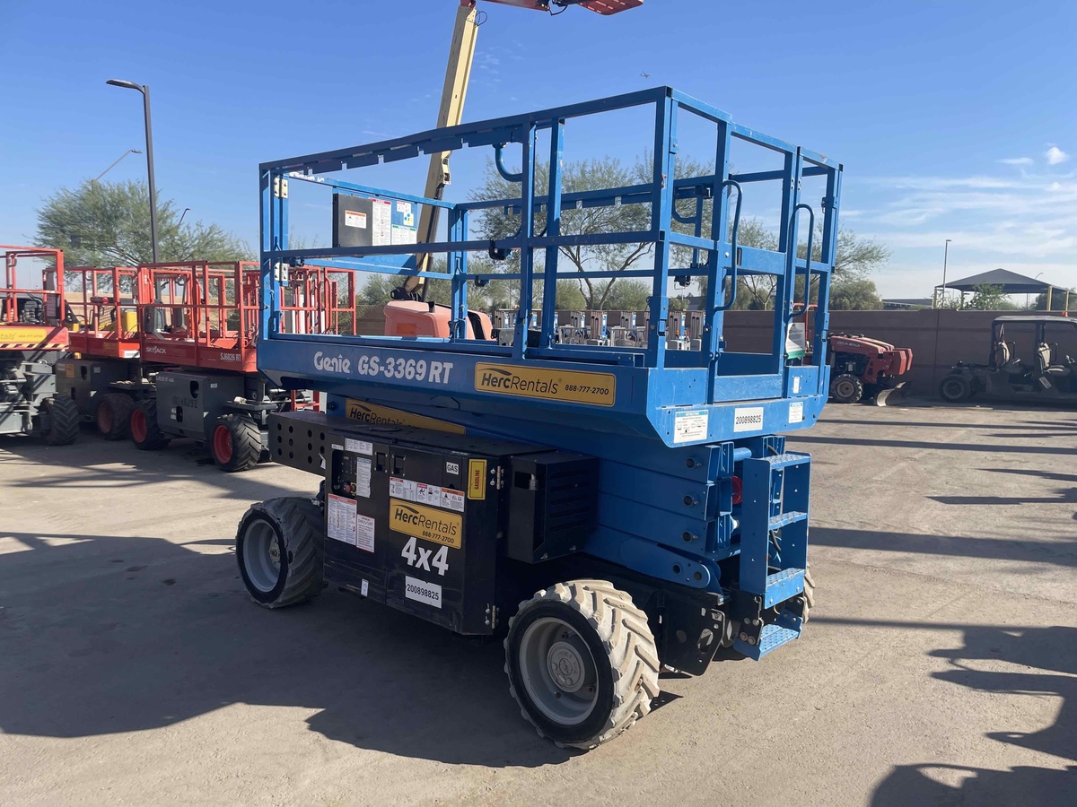 2018 Genie GS-3369 RT-2