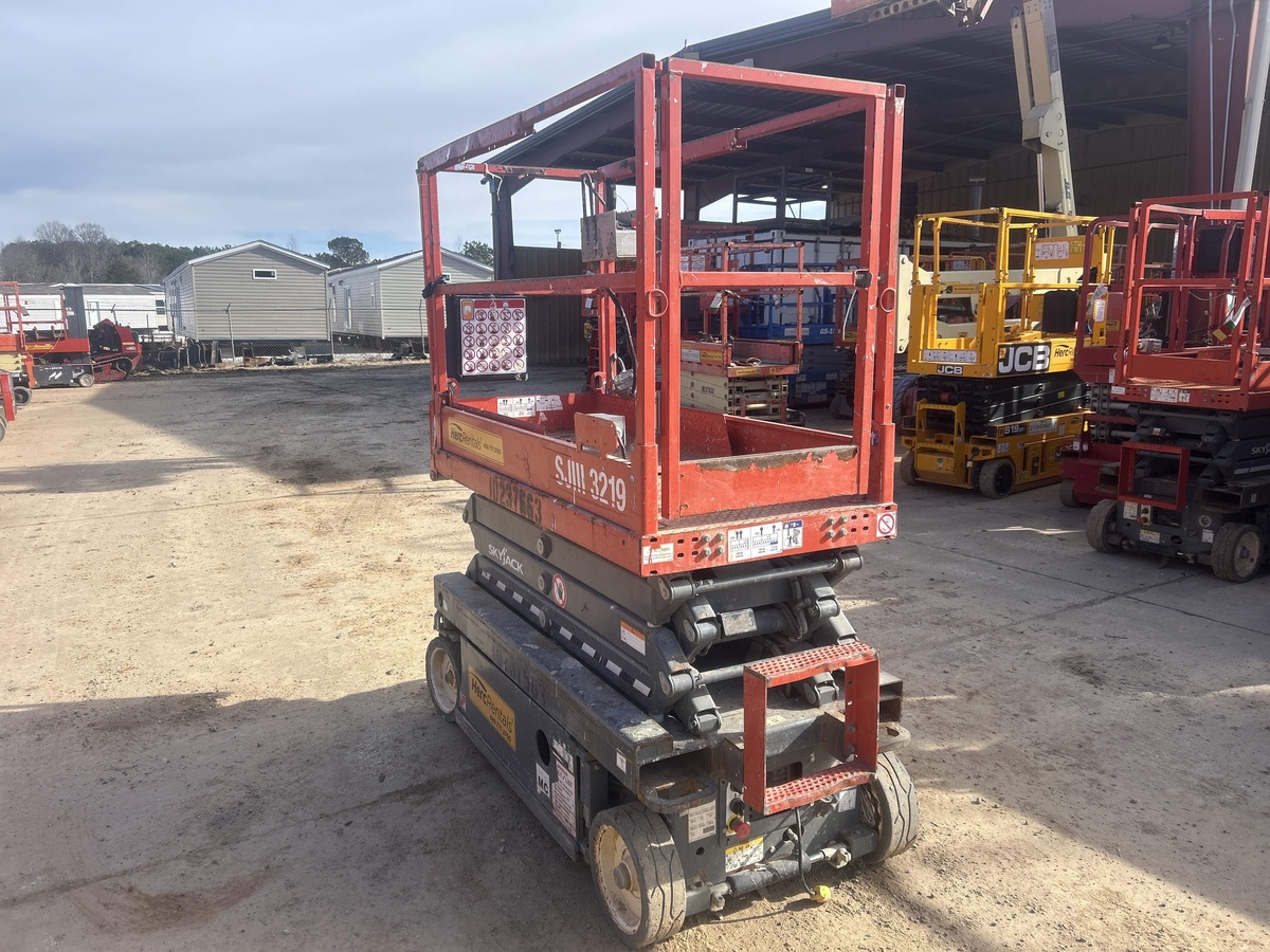 2018 Skyjack SJ3219-13