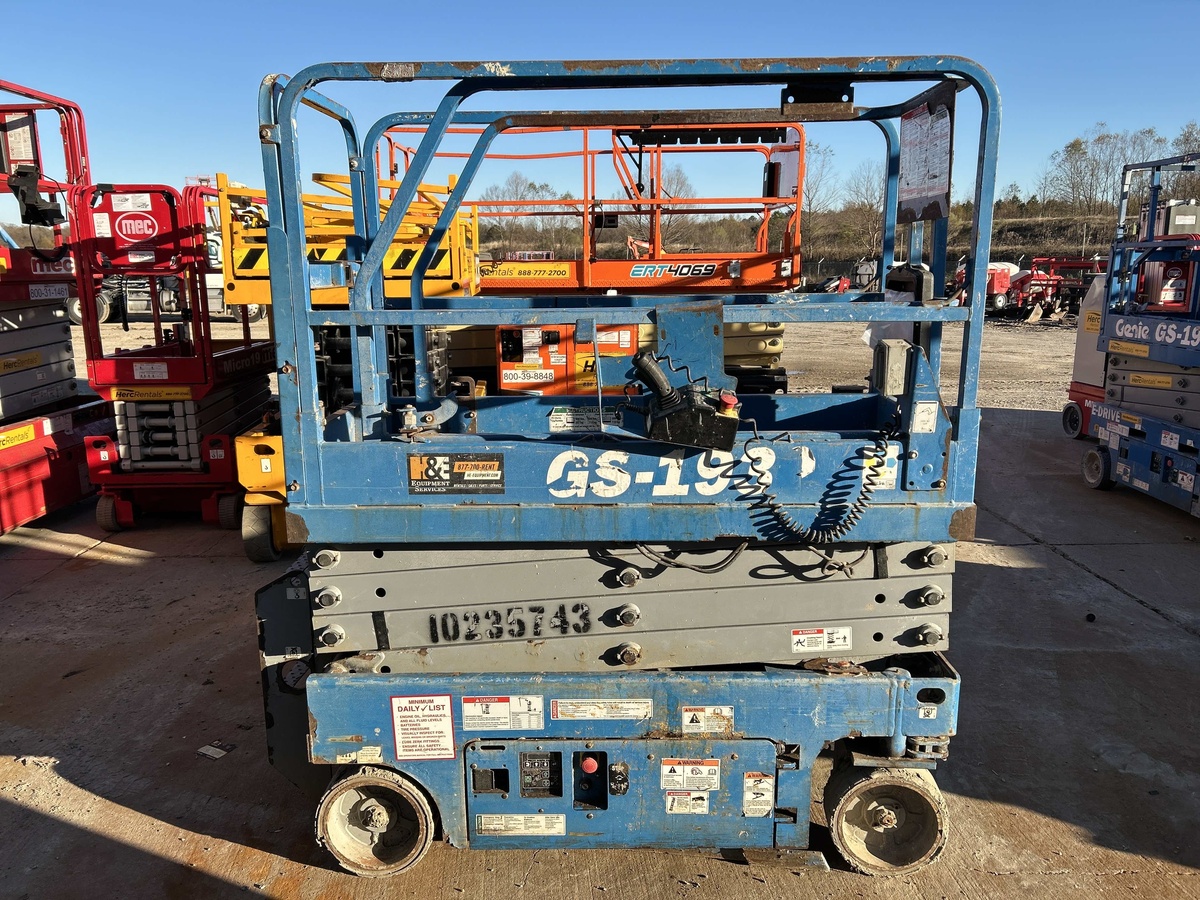 2018 Genie GS-1930-1