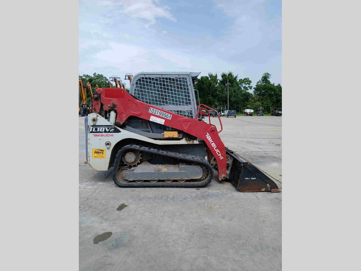 2021 Takeuchi TL10V2-2