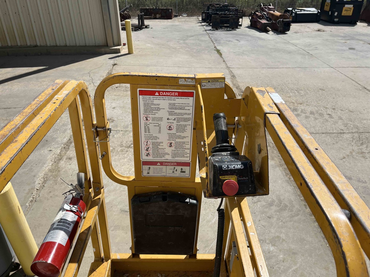 2021 XCMG XG1330DC-9
