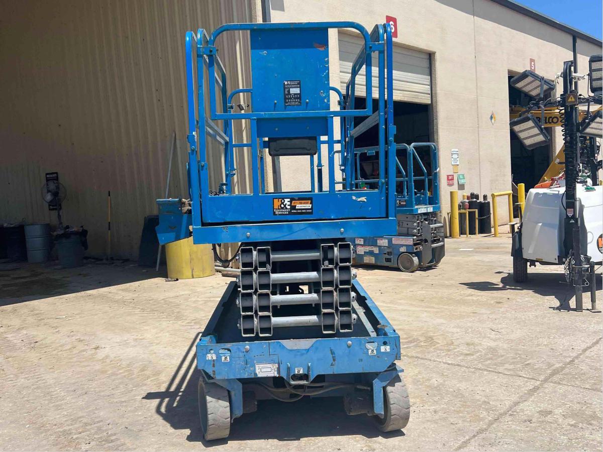 2016 Genie GS-3246-5