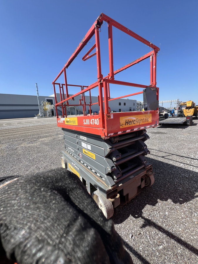 2019 Skyjack SJ4740-3