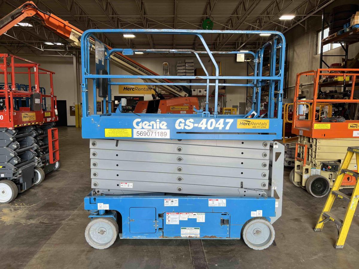2016 Genie GS-4047