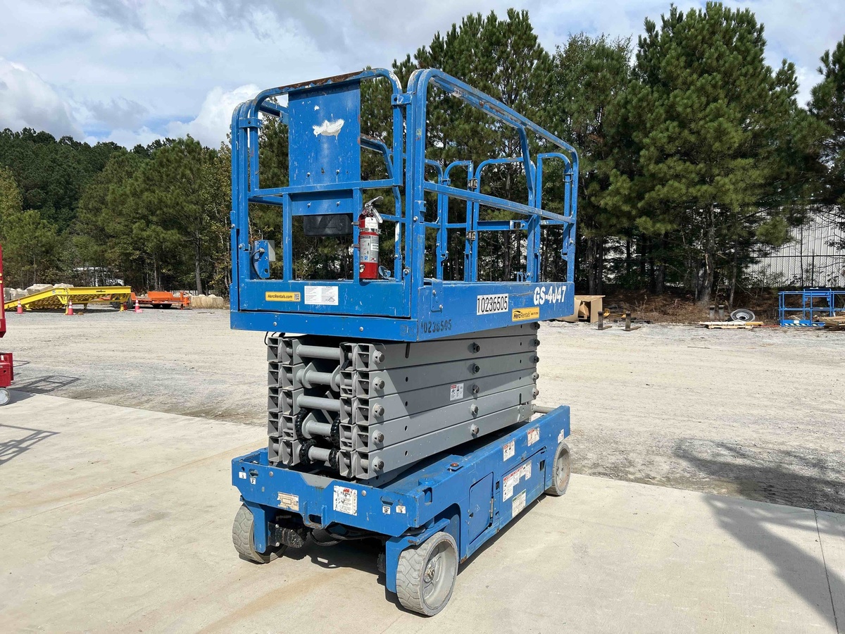 2018 Genie GS-4047-2