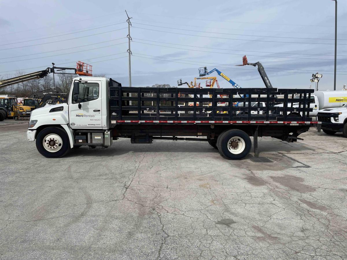 2018 Hino 268-5
