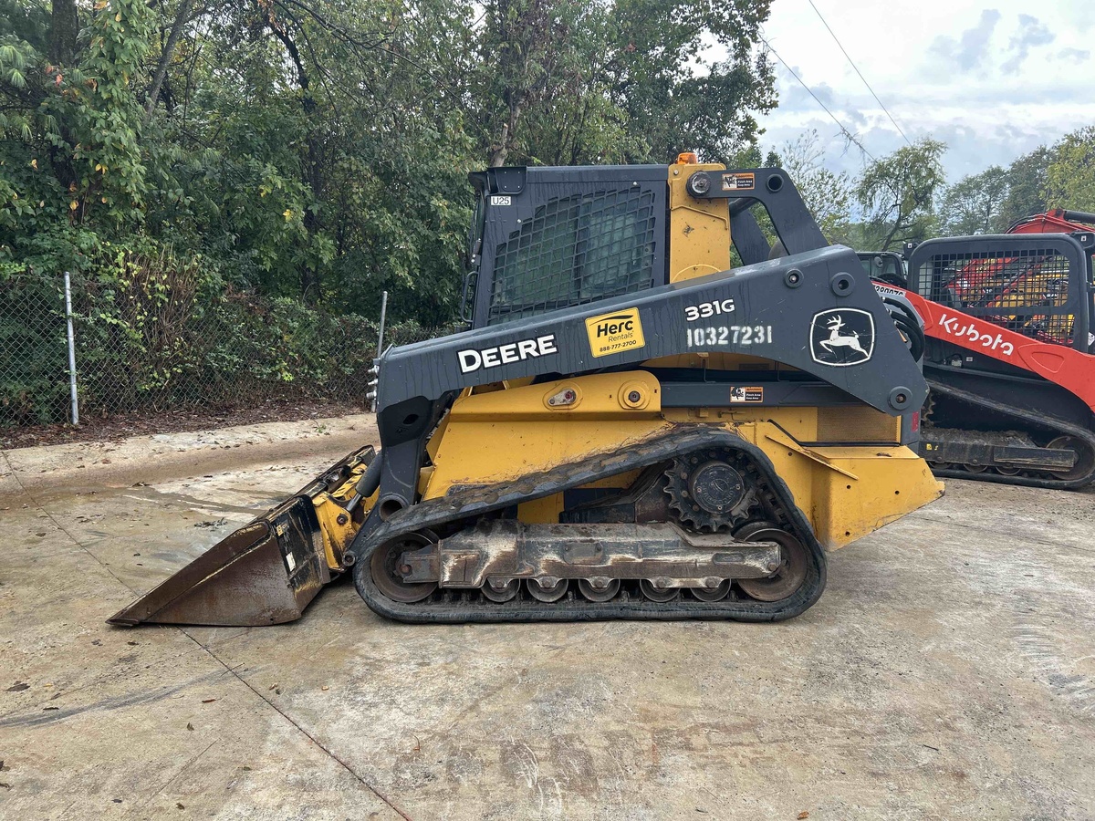 2021 John Deere 331G-3