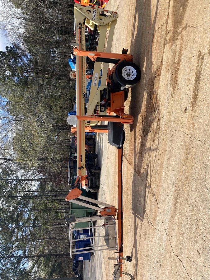 2016 JLG T500J