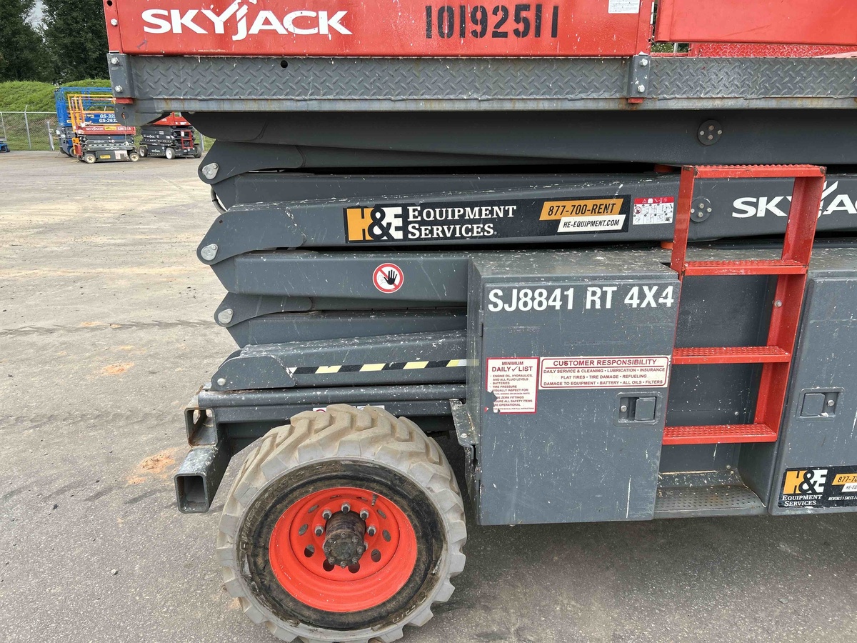 2016 Skyjack SJ8841 RT-14
