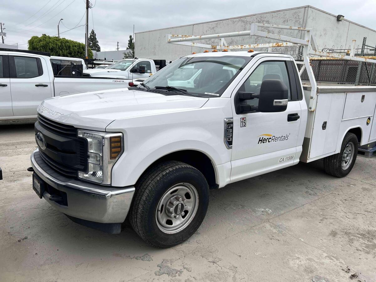 2019 Ford F350-2