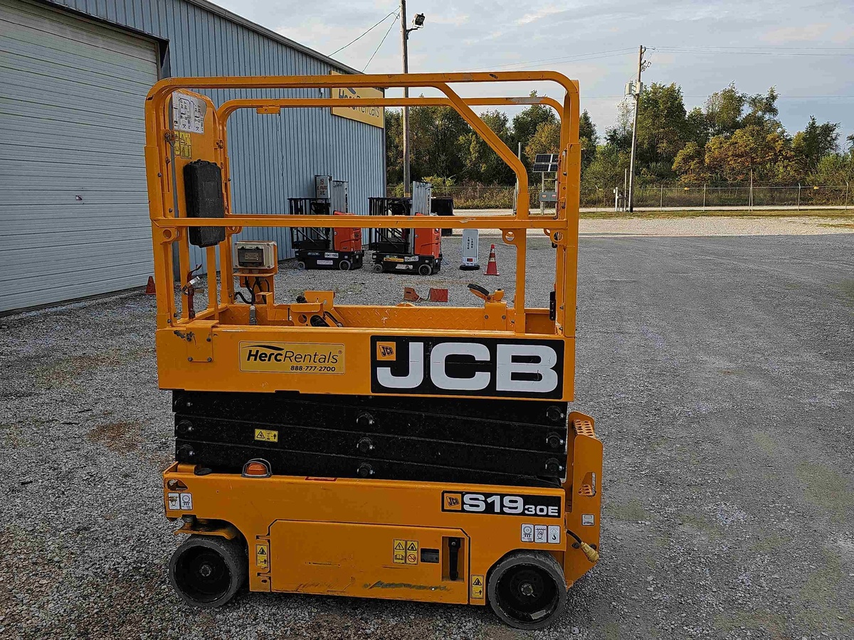 2022 JCB S1930E-1