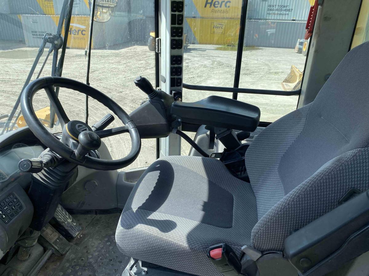 2019 Volvo L90H