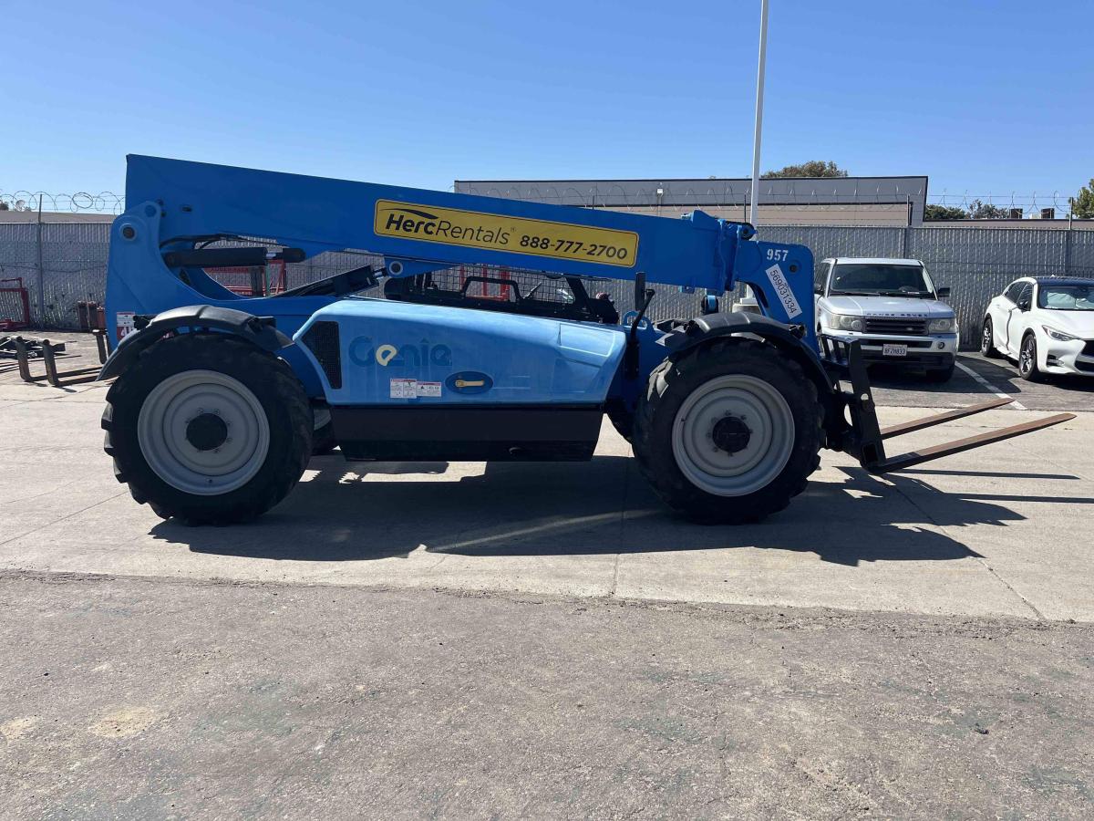 2017 Genie GTH-636