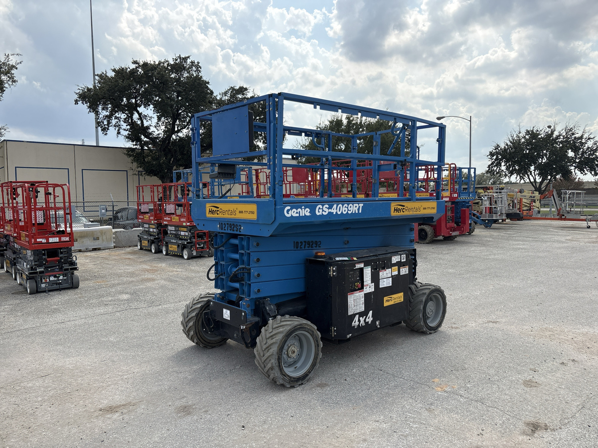 2019 Genie GS-4069 RT-10